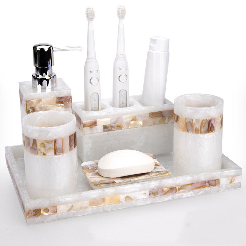 Light Luxury Bathroom Decoration Set