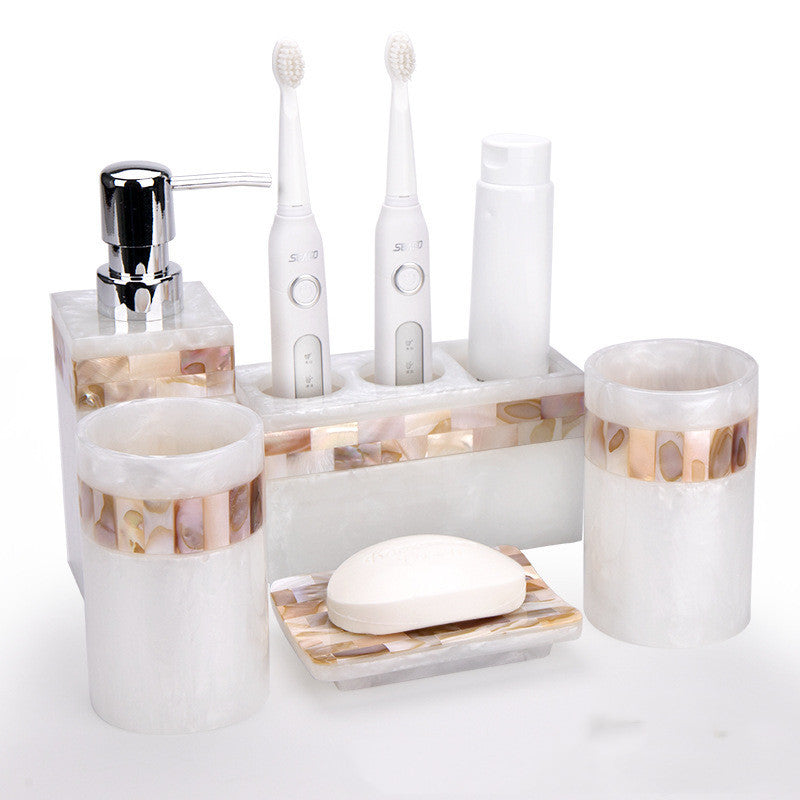 Light Luxury Bathroom Decoration Set
