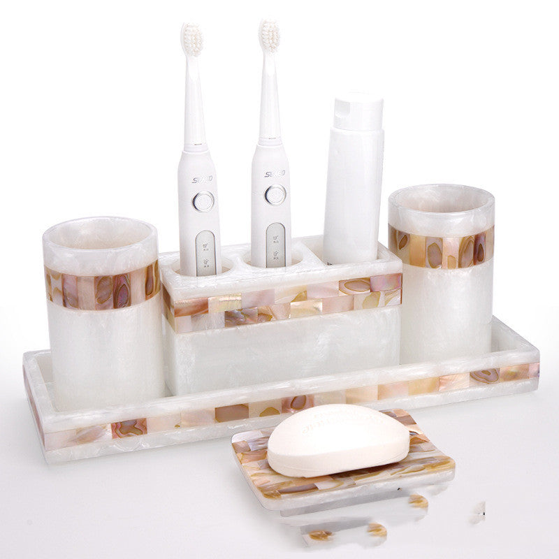 Light Luxury Bathroom Decoration Set