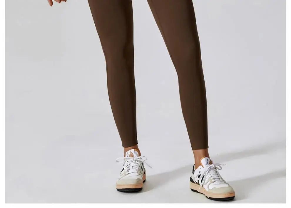 One-piece Sports Training Jumpsuit Women's Long Sleeve Tight Hip-highlighting Bodysuit Gym Clothing Sexy Dance Exercise Tights