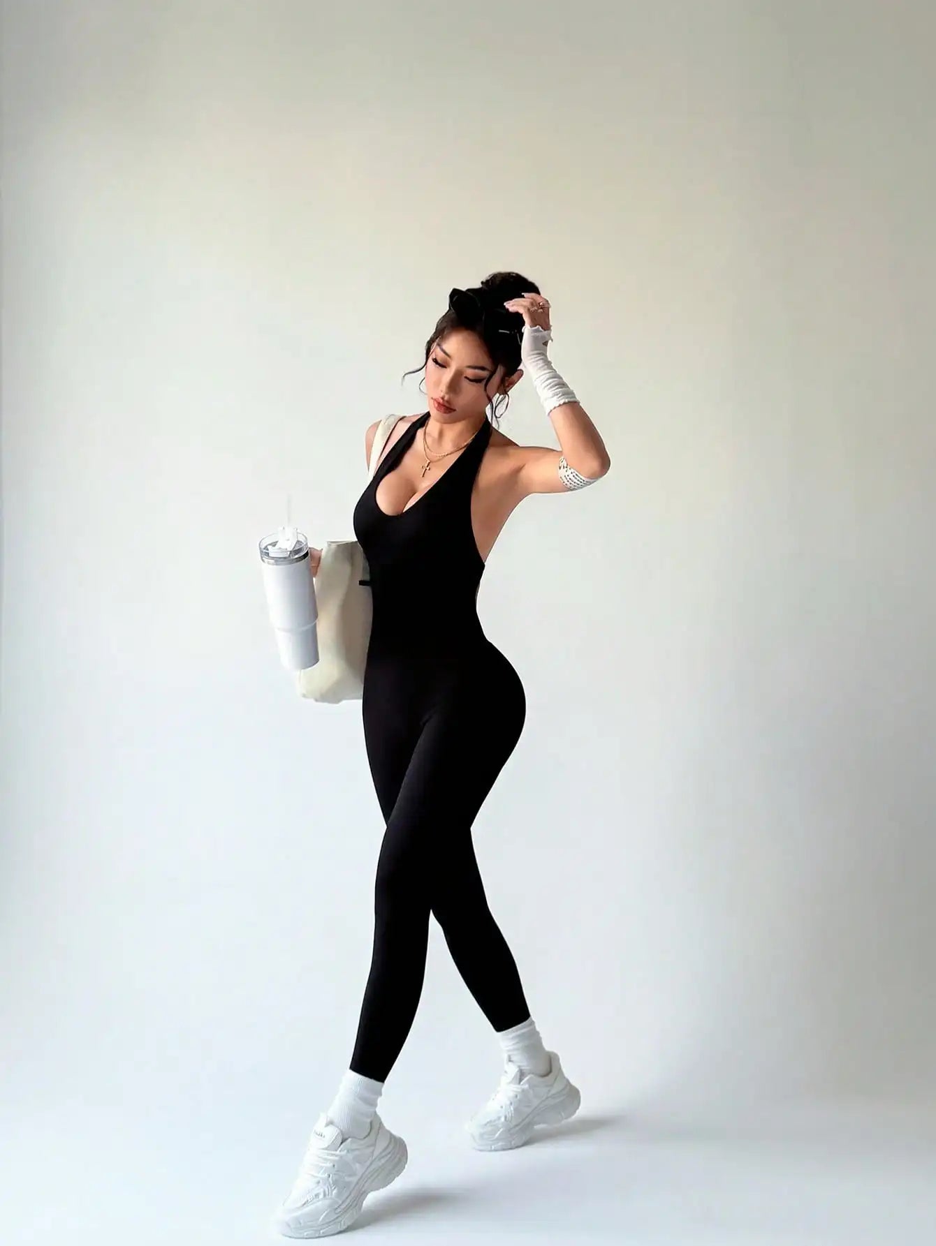 One-Piece Yoga Jumpsuit Skinny Short Sportswear Woman Gym Clothing Workout Clothes Fitness Stretch Bodysuit For Women tracksuit