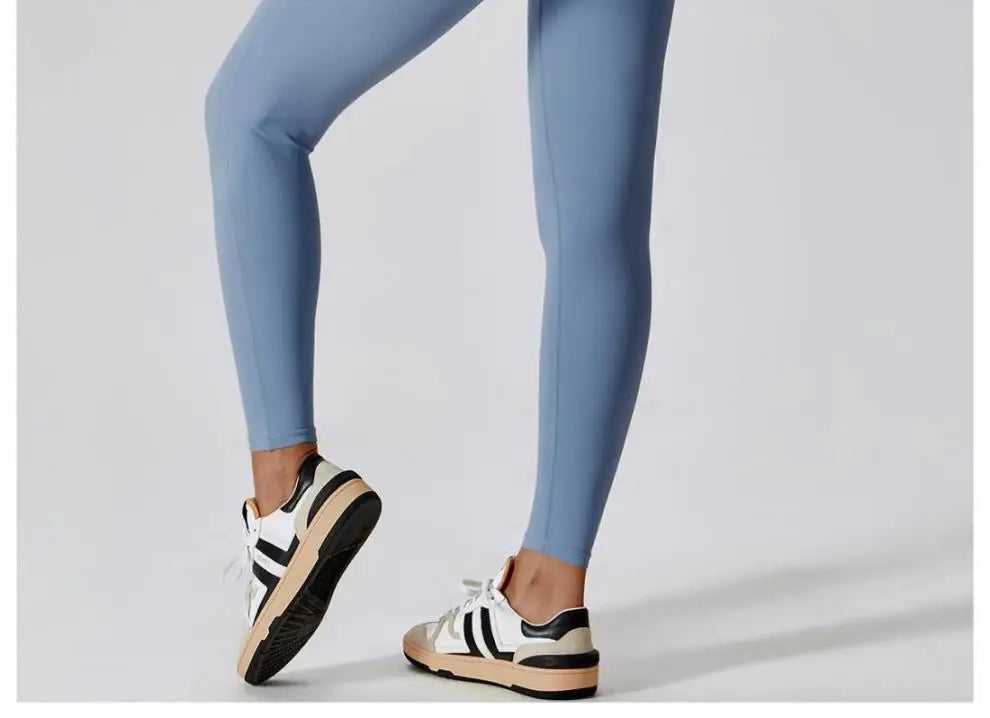 One-piece Sports Training Jumpsuit Women's Long Sleeve Tight Hip-highlighting Bodysuit Gym Clothing Sexy Dance Exercise Tights